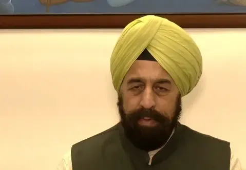 आरपी सिंह का आरोप: राहुल गांधी एक नकली नेता हैं