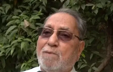 क्या राहुल गांधी इस देश में आम आदमी के अधिकारों के लिए लड़ रहे हैं: हुसैन दलवई?