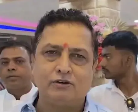 'छात्रों की गूंज' पर भाजपा का पलटवार: रितेश तिवारी बोले — 'माँ का अपमान कर कोई महान नहीं बनता'