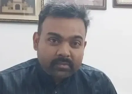 राहुल गांधी के मुंह से संविधान की बात अच्छी नहीं लगती है: गुरु प्रकाश पासवान 
