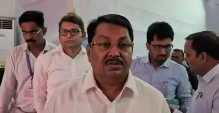 कांग्रेस नेता विजय वडेट्टीवार ने भाजपा पर साधा निशाना, राहुल गांधी के नाम से मिर्ची लगना तय!