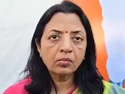 क्या राहुल गांधी की विदेश यात्रा को ट्रैक करना चाहिए?