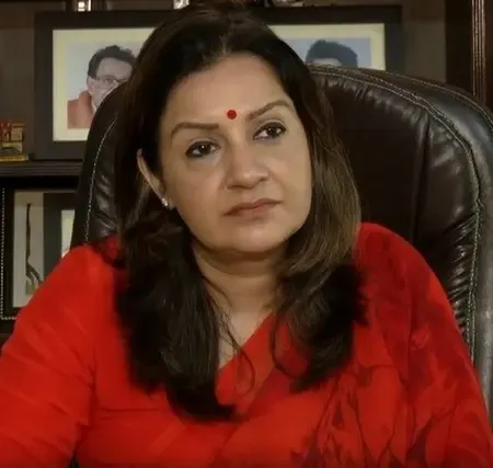 राहुल गांधी महिलाओं का बहुत सम्मान करते हैं : प्रियंका चतुर्वेदी