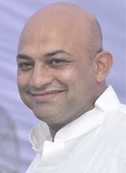 Rahul Gandhi Mourns Passing of Congress Leader Suraj Hegde