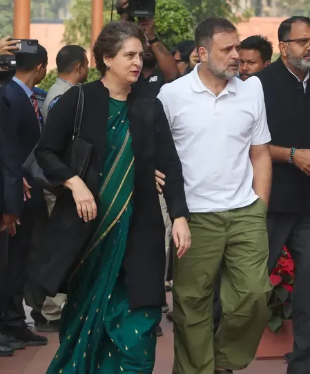 Did Rahul Gandhi and Priyanka Gandhi Celebrate New Year at Ranthambore National Park?