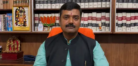 राहुल गांधी संसदीय गरिमा भूल गए, 'वंदे मातरम' का अपमान बर्दाश्त नहीं: राकेश त्रिपाठी