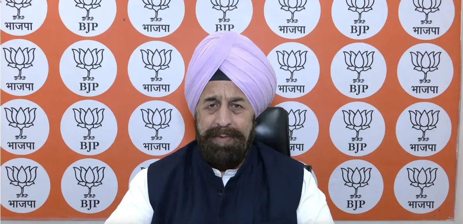 राहुल गांधी विदेश में भारत-विरोधी ताकतों से मिलते हैं: BJP प्रवक्ता आरपी सिंह का तीखा हमला