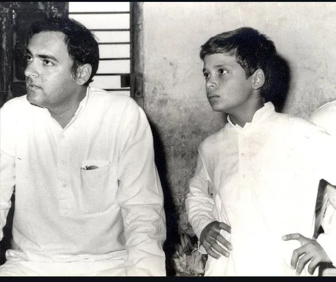 Rahul Gandhi Vows to Fulfil Rajiv Gandhi's Vision on Death Anniversary