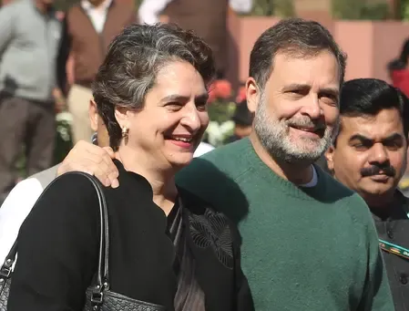 Rahul Gandhi and Priyanka Gandhi Foundation Stone for 100 Homes in Wayanad