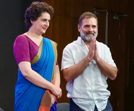  प्रकाश पर्व : राहुल, प्रियंका गांधी, मल्लिकार्जुन खड़गे ने दी शुभकामनाएं