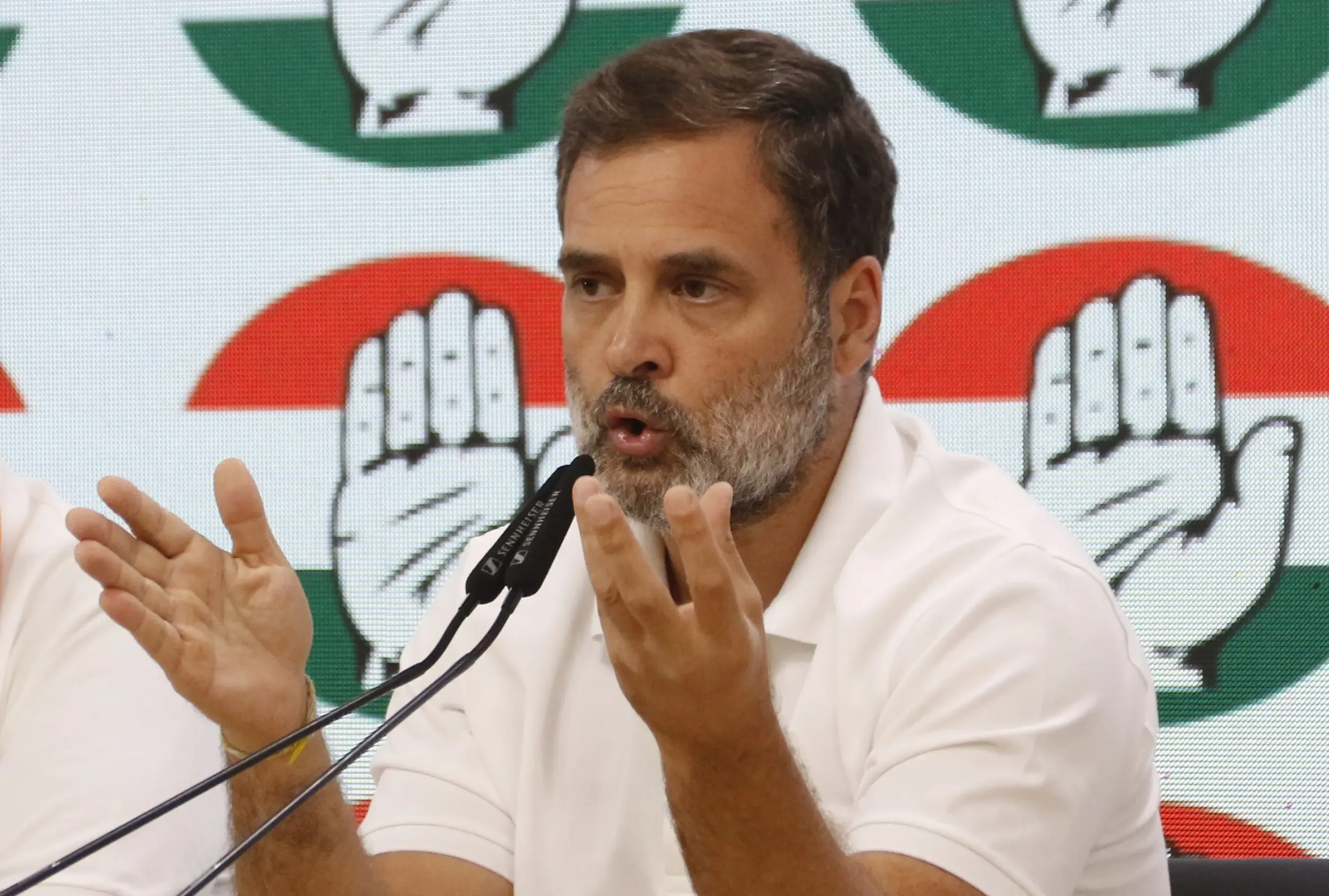 Why Does Rahul Welcome the Caste Census Decision?