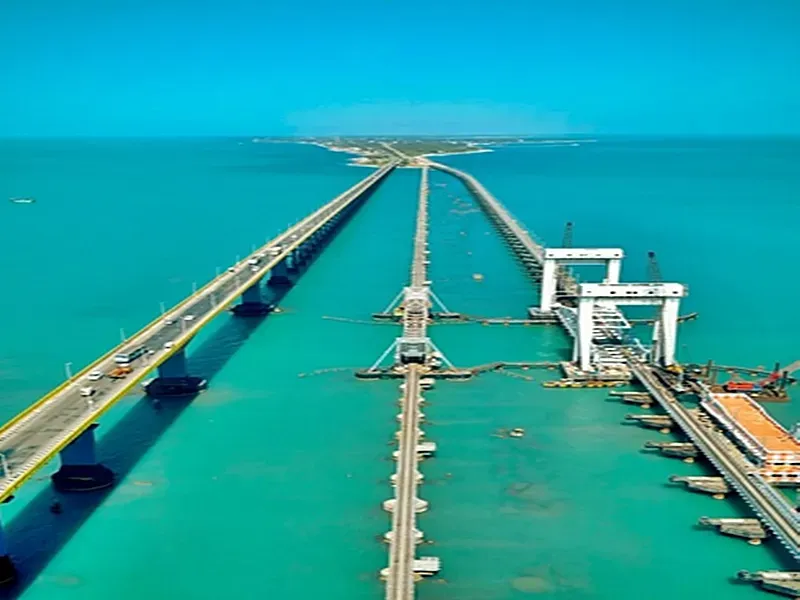 Railway Ministry Establishes Inquiry Committee Following CRS Concerns About Pamban Bridge
