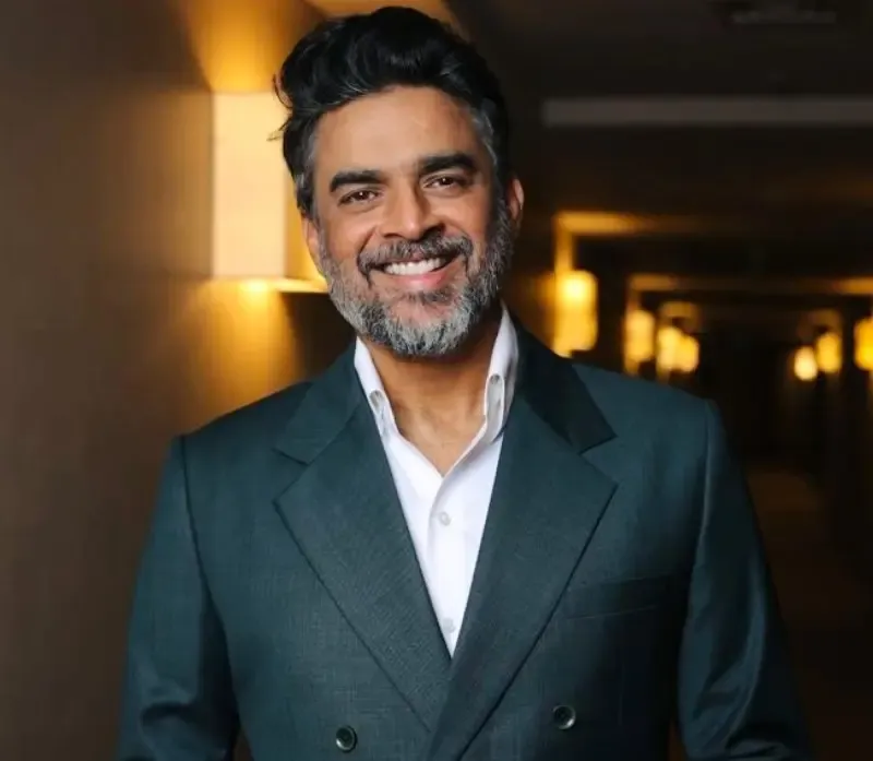 How Did R. Madhavan's Moment Influence the Opening Scene of 'Dhurandhar'?