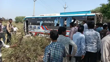 रायपुर-बिलासपुर हाईवे पर बस-ट्रक की टक्कर में पांच की मौत, 30 घायल 