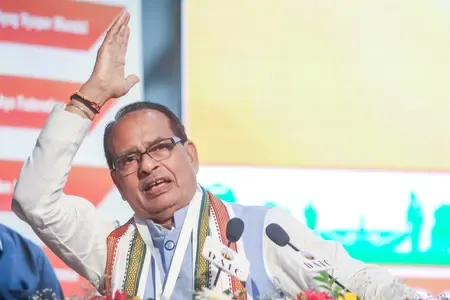 रायसेन में शिवराज सिंह ने 'एक राष्ट्र, एक चुनाव'  के लिए जनप्रतिनिधियों को दिलाई शपथ
