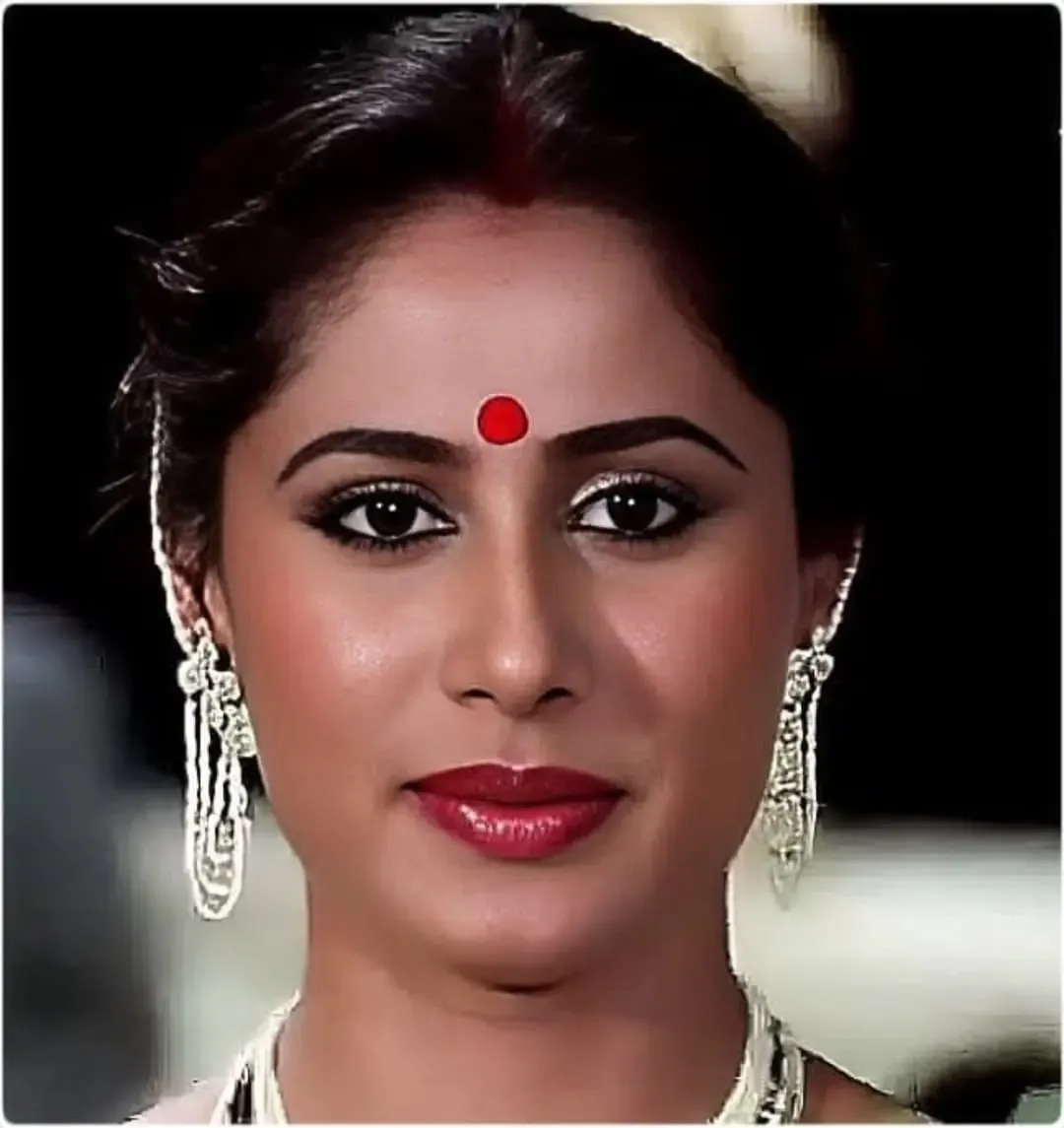 Did Raj Babbar Honor Smita Patil on Her Birth Anniversary?