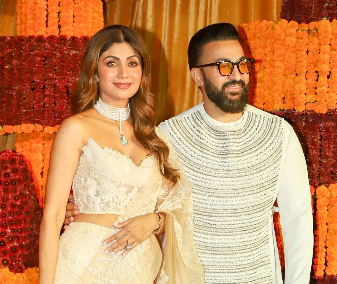 How Does Raj Kundra Celebrate His Wife Shilpa Shetty?