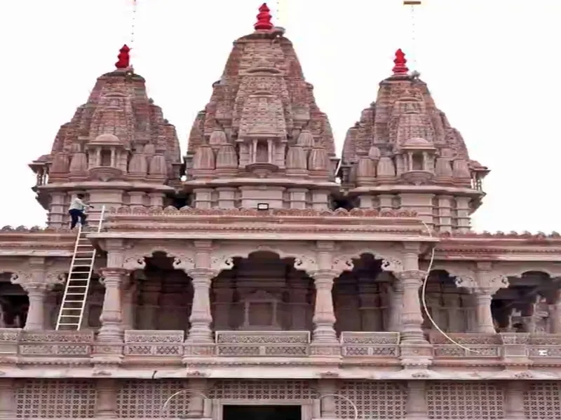 Will the Akshardham Temple in Rajasthan be Consecrated on September 25?