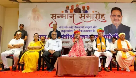 Why is the Rajasthan Cabinet Traveling to Gujarat for Good Governance?