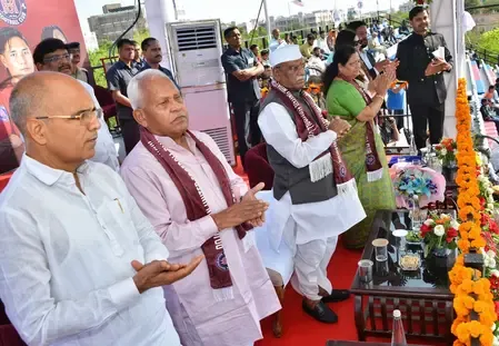 राजस्थान के राज्यपाल ने किया फुटबॉल लीग का उद्घाटन