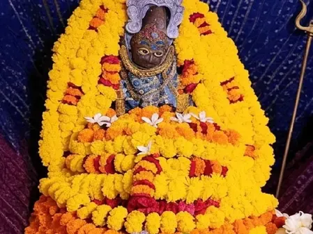 सिद्धपीठ : राजस्थान में माता के ऐसे मंदिर, जहां मां की कृपा से लकवे के मरीज भी हो जाते हैं स्वस्थ