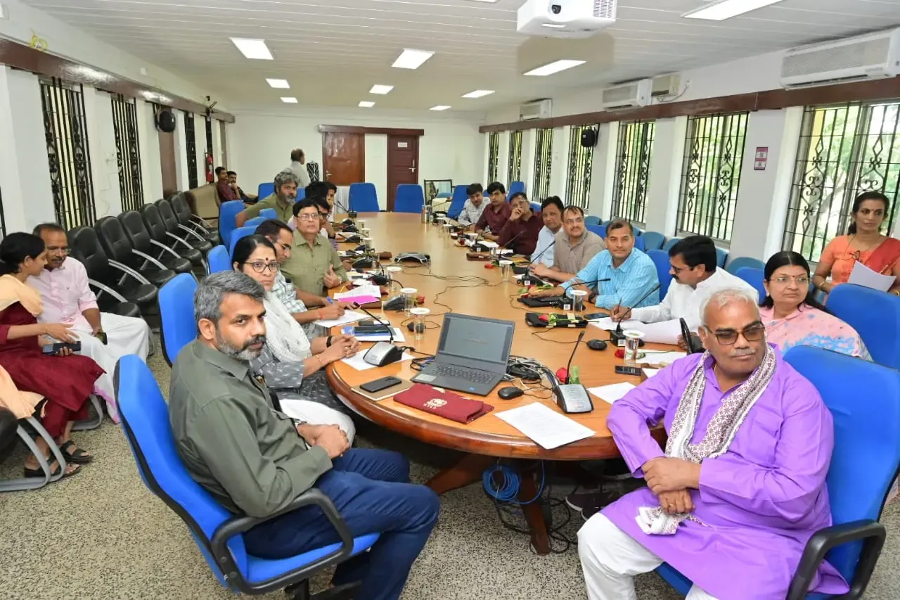 Rajasthan Government Delegation Visits Kerala for Educational Insights