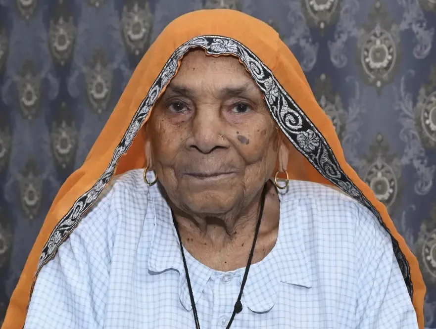 Final Farewell: Tika Ram Jully's Mother Laid to Rest in Rajasthan
