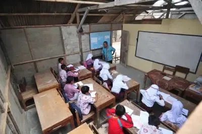 How is Rajasthan Revamping Dilapidated School Buildings Before Monsoon?