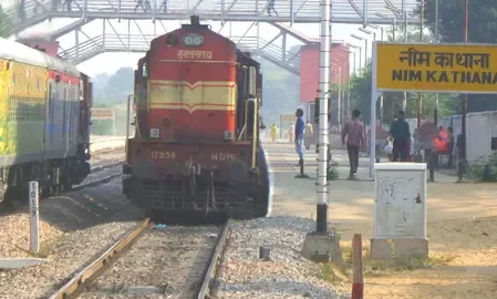Did Rajasthan's Neem Ka Thana Railway Station Receive a Bomb Threat?