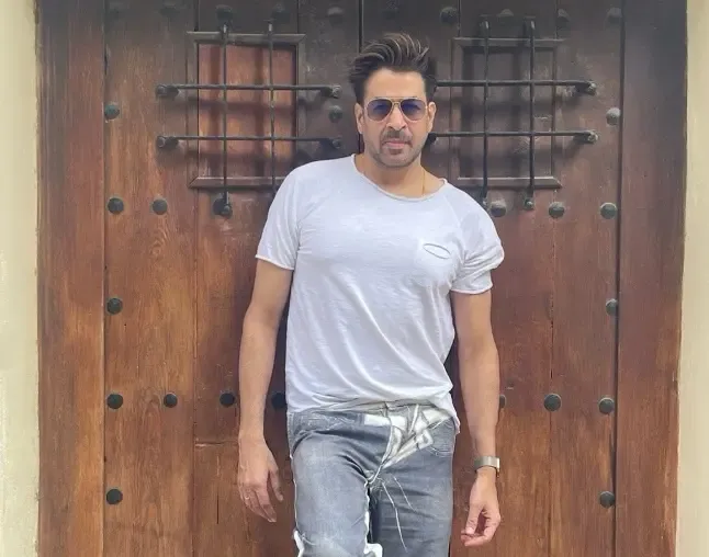 What Made Salman Khan Burst Out Laughing at Rajat Bedi?