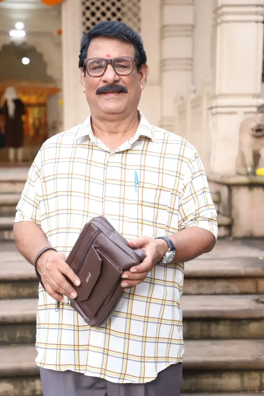 Did Rajendra Chawla Reveal His Middle-Class Dream?