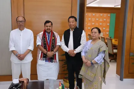 Defence Minister Rajnath Singh Provides Assurance of Support to Manipur Amid Ongoing Discussions