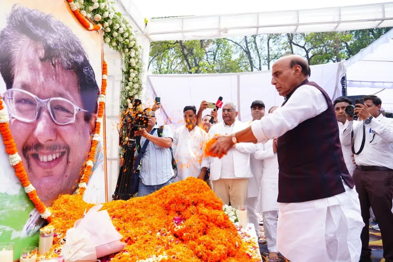 Rajnath Singh, CM Dhami Pay Tribute to Jaspal Rana at Trayodashi