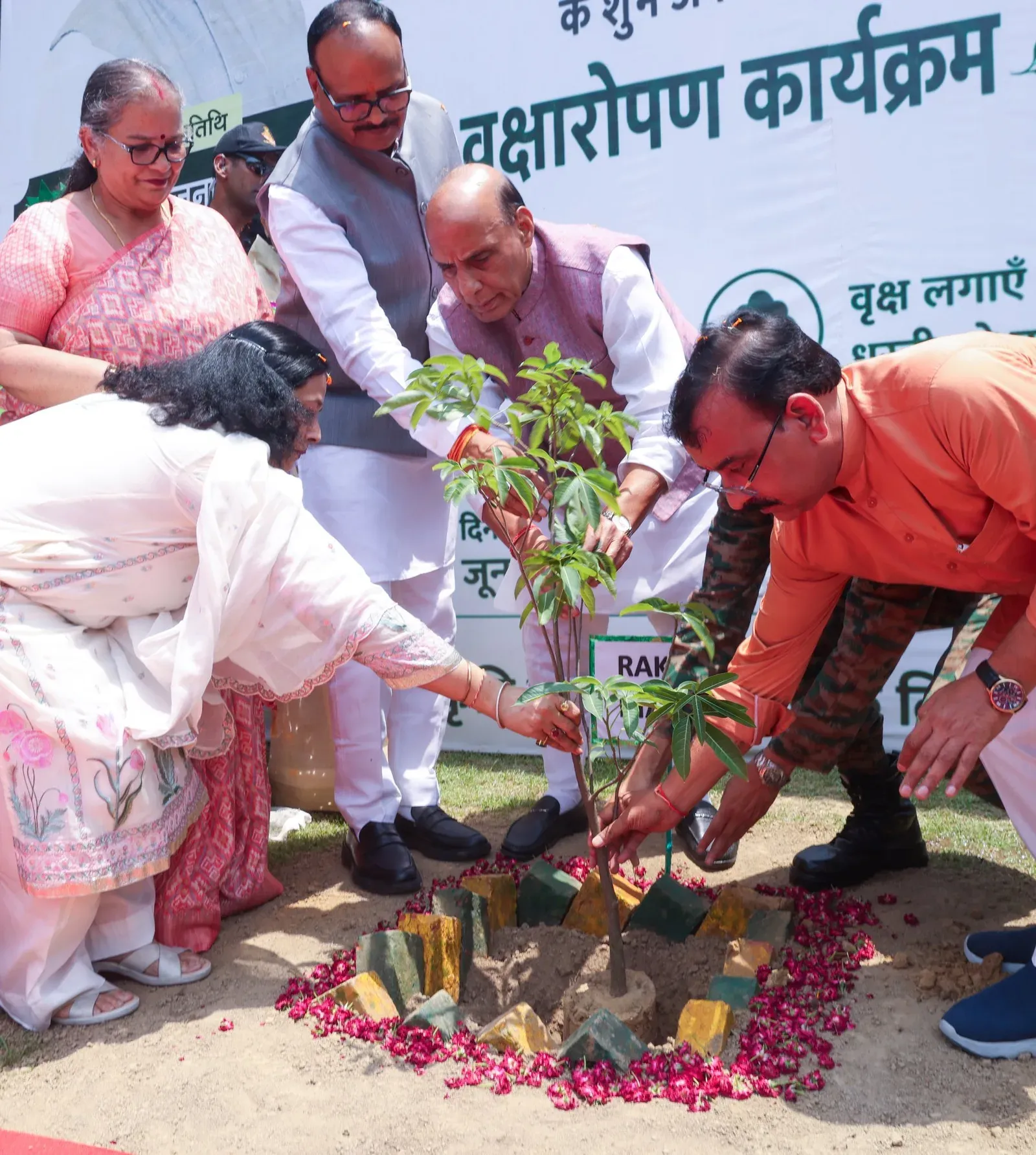 Rajnath Singh Plants Sapling at Lucknow Cantonment on World Environment Day