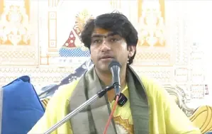 क्या राजनीति में धर्म होना चाहिए, लेकिन धर्म में राजनीति नहीं होनी चाहिए? : धीरेंद्र शास्त्री