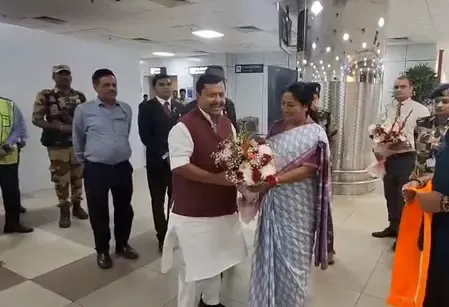राज्यसभा चुनाव जीतकर दिल्ली पहुंचे नितिन नवीन का हवाई अड्डे पर जोरदार स्वागत 