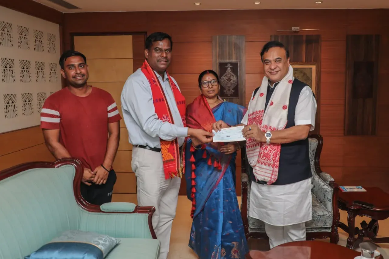 Rajya Sabha MP donates to Assam CM Relief Fund