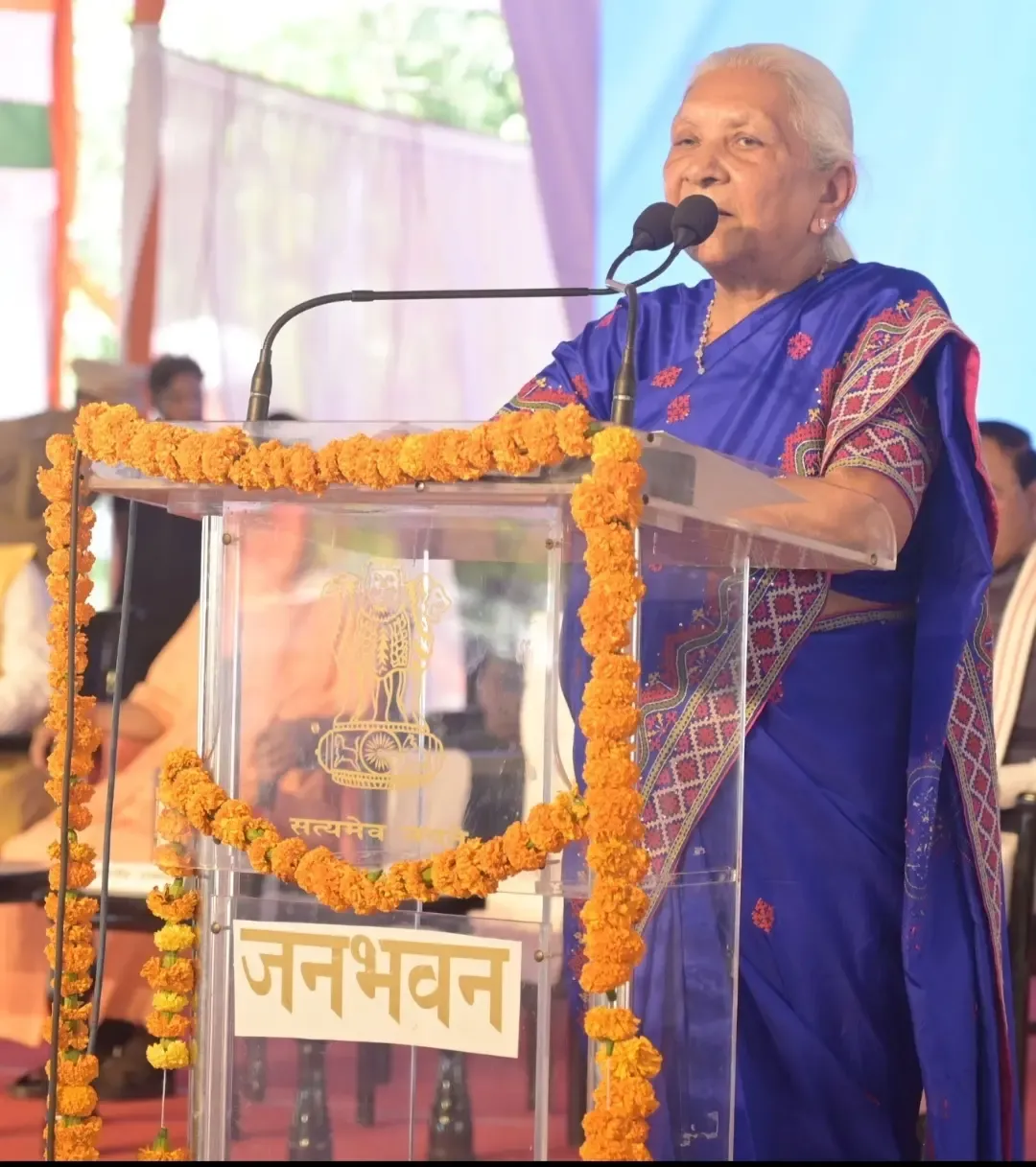 राज्यपाल ने बच्चों के गुणवत्तापूर्ण शिक्षा हेतु नामांकन बढ़ाने पर दिया जोर