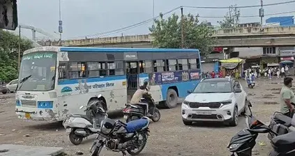 रक्षाबंधन पर उत्तराखंड सरकार का तोहफा: रोडवेज बसों में महिलाओं को मुफ्त यात्रा, 12 अतिरिक्त बसें तैनात