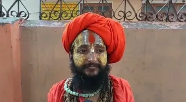 चंपत राय के समर्थन में अयोध्या का संत समाज, ट्रस्ट से अपील — 'इस्तीफा मंजूर न करें'