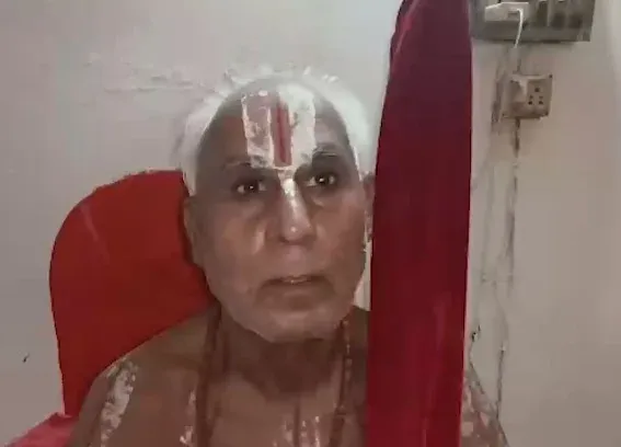 राम मंदिर चढ़ावा हेराफेरी: करपात्री महाराज बोले — एसआईटी जांच अधूरी, CM योगी करें निष्पक्ष कार्रवाई