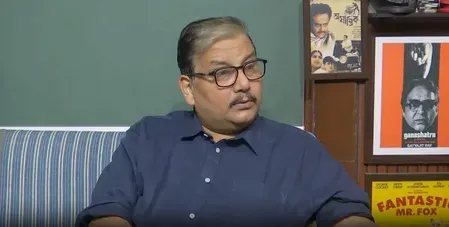 राम मंदिर दान प्रकरण: मनोज झा ने एसआईटी की कार्यशैली पर उठाए सवाल, बोले- 'बड़ी मछलियों को बचाने की कोशिश'