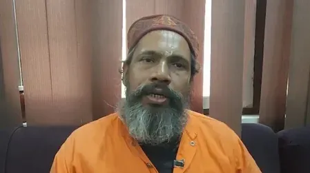 राम मंदिर में सीईओ की नियुक्ति पर भड़के अयोध्या के साधु-संत, बोले- नहीं चाहिए सरकारी हस्तक्षेप