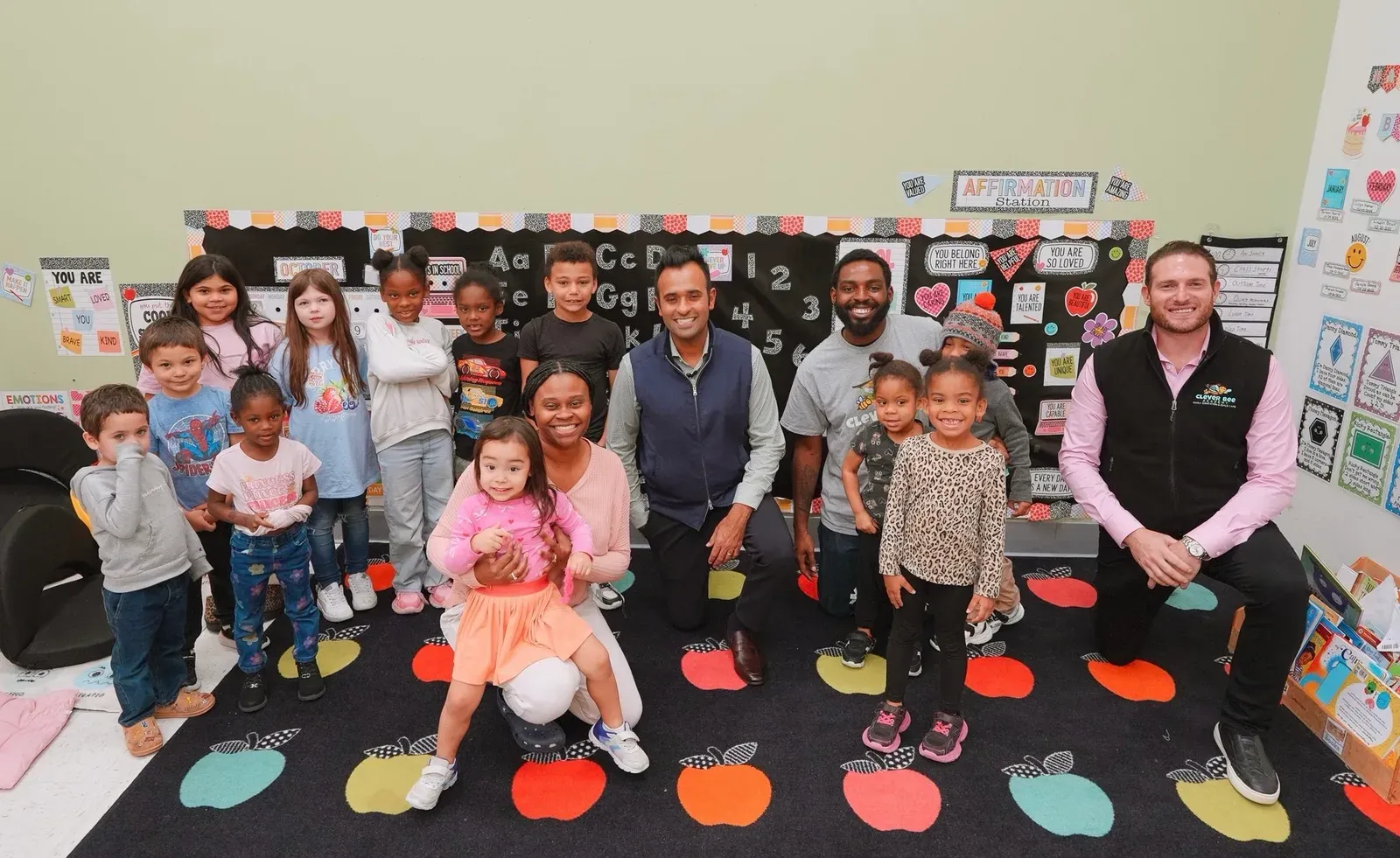 Ramaswamy champions early literacy at Ohio childcare event