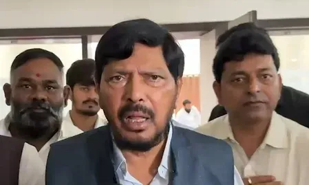 2029 में मोदी फिर PM बनेंगे, गांव की दादी भी कह रही हैं: रामदास आठवले का दावा