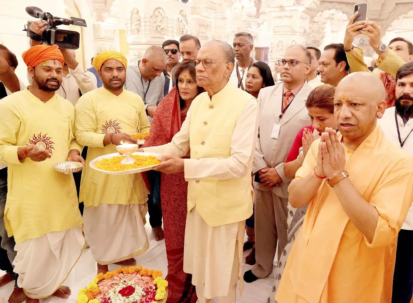 क्या मॉरीशस के पीएम डॉ. नवीन चंद्र रामगुलाम ने रामलला के दर्शन किए?