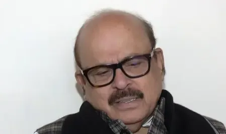 रामलीला मैदान में लगे नारों से कांग्रेस सांसद ने पल्ला झाड़ा, बोले-ये गुमराह कार्यकर्ताओं का काम