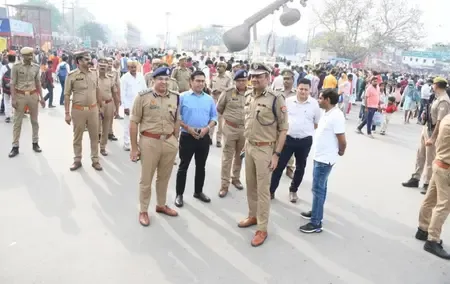 रामनगरी अयोध्या में सुरक्षा के कड़े इंतजाम, श्रद्धालुओं की सुविधा को प्राथमिकता