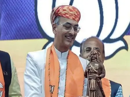 Descendant of Rana Sanga, Vishvaraj Mewar, Calls for Action Against SP MP Ramji Lal Suman