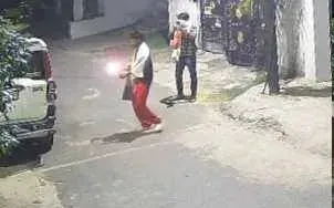 रांची में आरएसएस कार्यालय पर पेट्रोल बम हमले की कोशिश, सीसीटीवी में कैद दो संदिग्ध